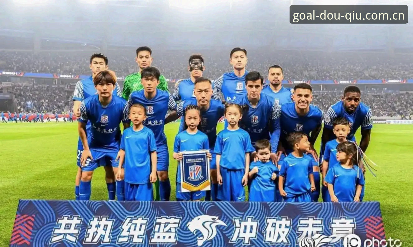 斗球APP直播回放 5大违规行为揭秘:足协第三批禁足名单背后的足球乱象